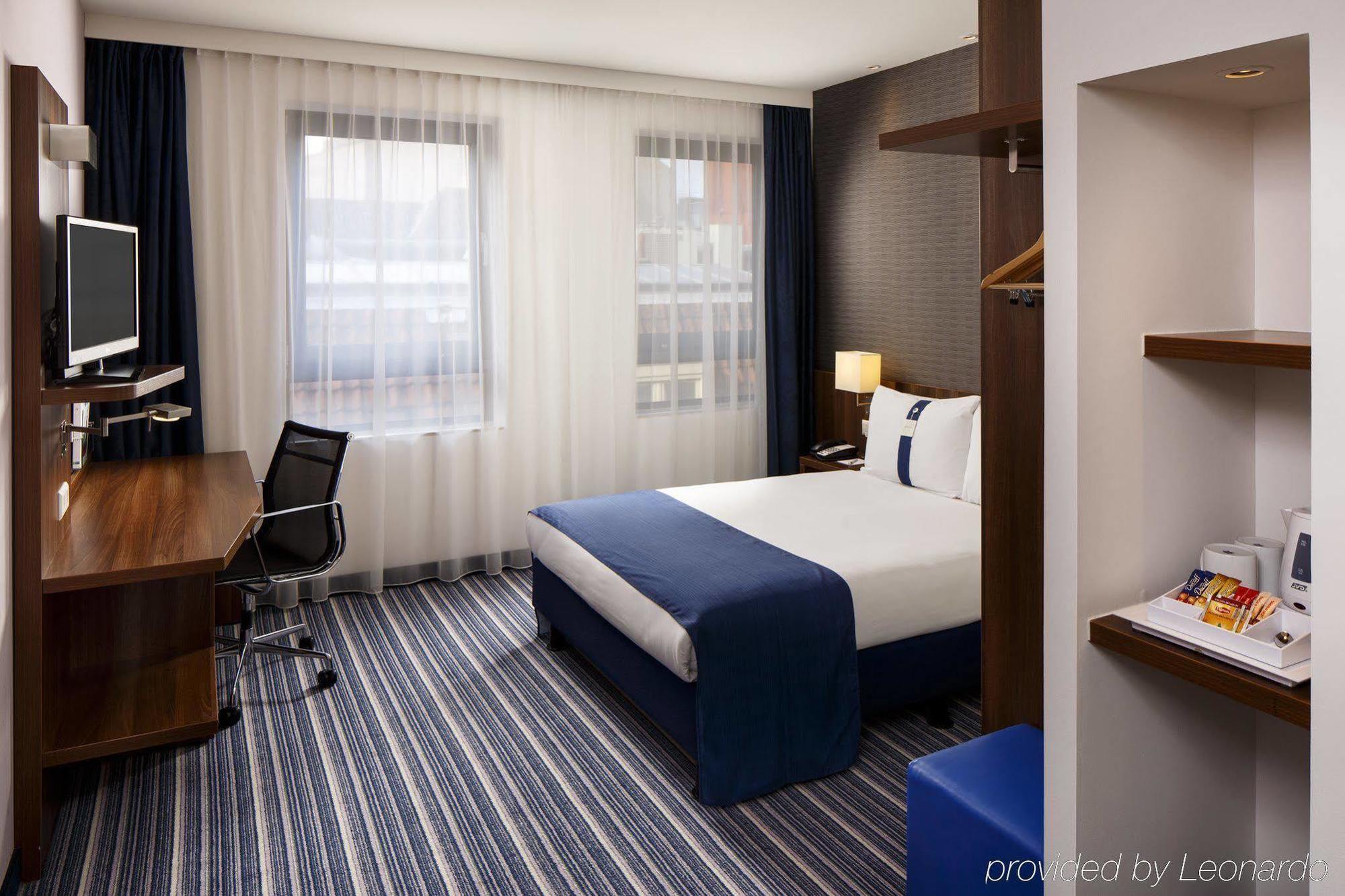 Holiday Inn Express Utrecht - Papendorp By Ihg Exterior foto